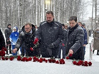 Николай Ташланов принял участие в торжественной церемонии в честь 81-й годовщины снятия блокады Ленинграда