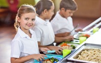 Николай Ташланов: «В Югре разрабатывают модель школьного питания с использованием продукции местного производства».